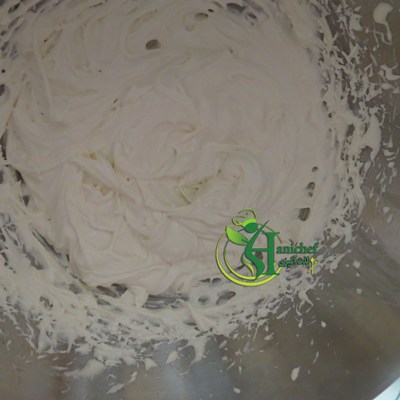 تزیین کیک خانگی باخامه فرم گرفته/شیرینی